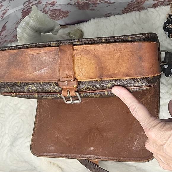 Louis Vuitton Cartouchiere GM Monogram Crossbody Bag Vintage (Largest Version) - Picture 7 of 17
